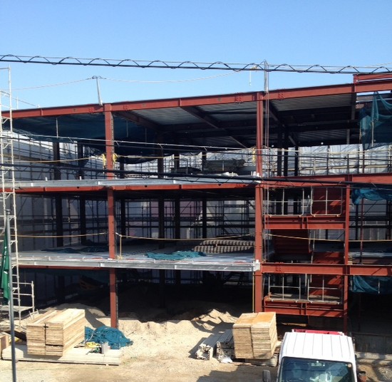 アルファリビング福岡七隈建設　進行中