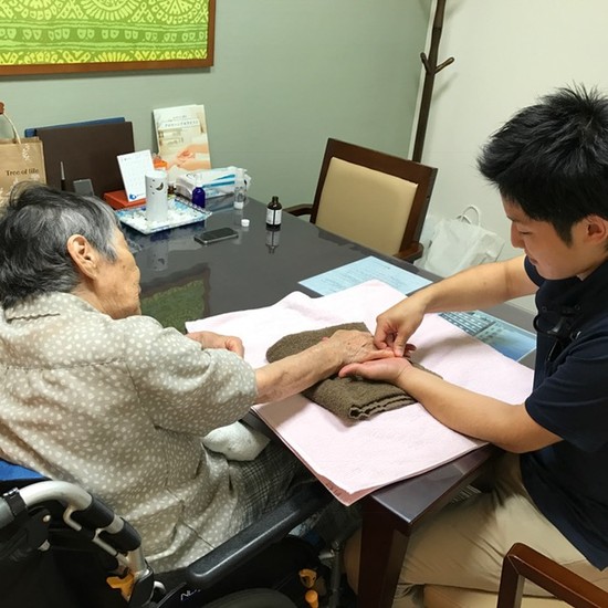 ハンドマッサージ♪