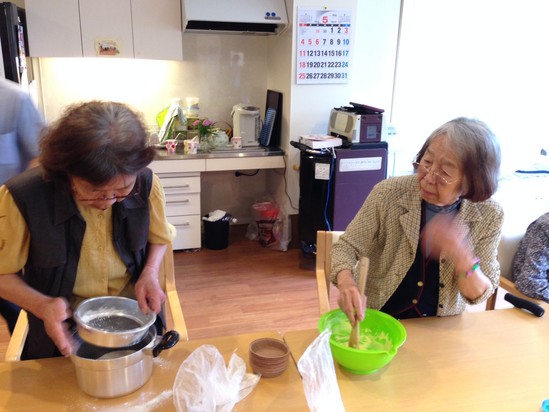 今日もクッキーを作りました♪