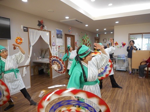 傘踊りと銭太鼓