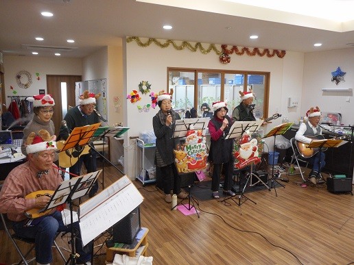 陵南バンドじじ＆ばばさんのクリスマスバージョン