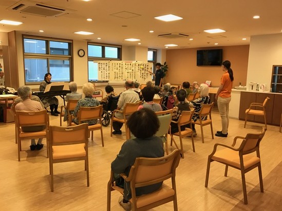 8月の音楽療法♪