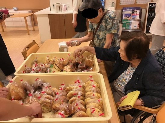 9月の移動販売パン屋さん♪