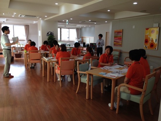 クレド研修会を行いました。