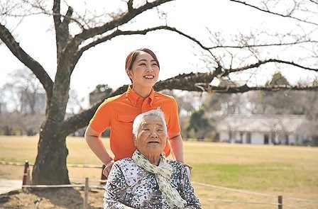 サービス付き高齢者向け住宅って何？