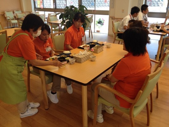 レストランシュミレーション