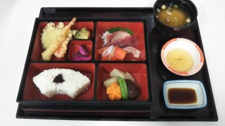 松花堂弁当写真