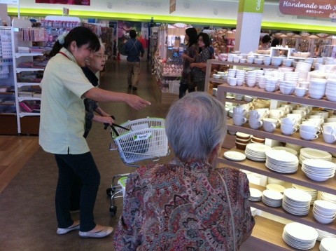 買い物ツアー♪