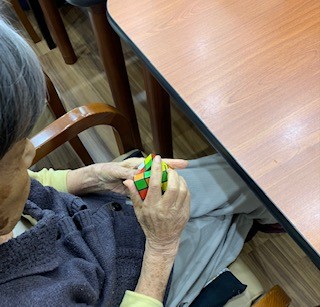 ★手指運動と脳トレを兼ねて★