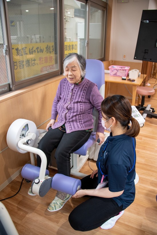 運動機械を使っての機能訓練☆