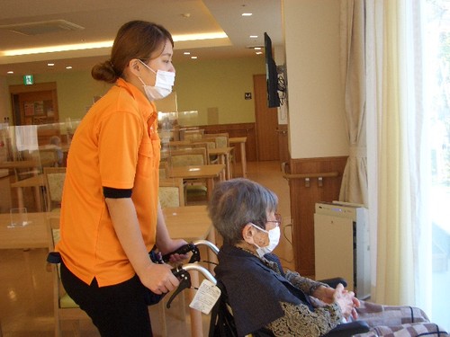 施設探しなら17