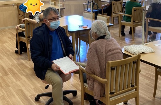 コロナウイルスワクチン集団接種の様子