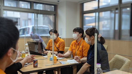 【アルファデイサービスセンター上荒田】デイサービス会議の様子・・！