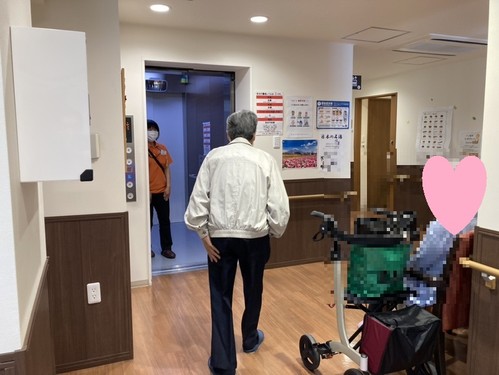 いってきまーす(^▽^)/