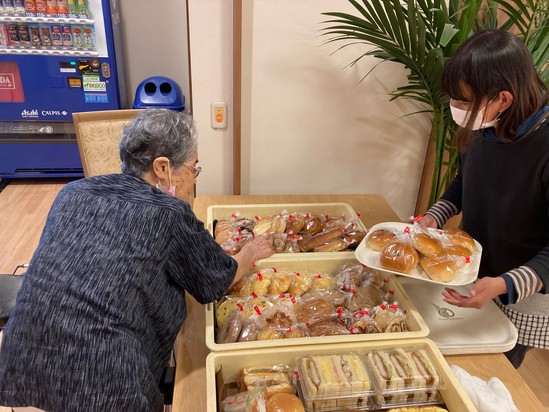 お待ちかねのパンの日(*^▽^*)