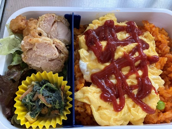 お弁当お弁当嬉しいな♪