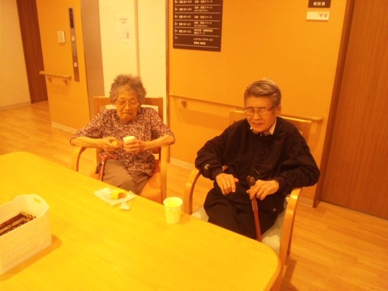 仲良く半分こ。