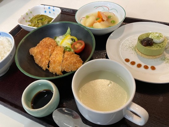 お楽しみデザートプレート